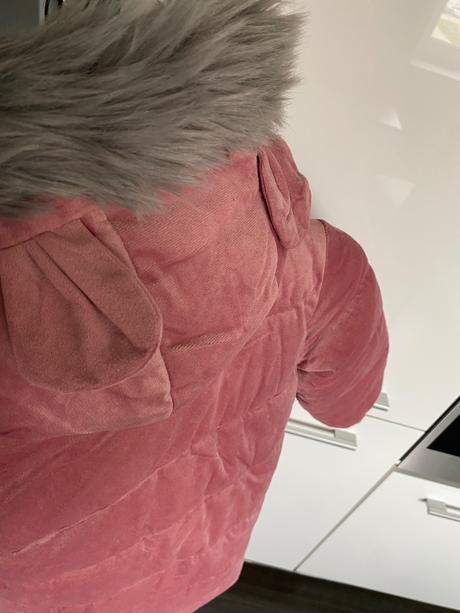 Dievčenská bunda velk.140, 140