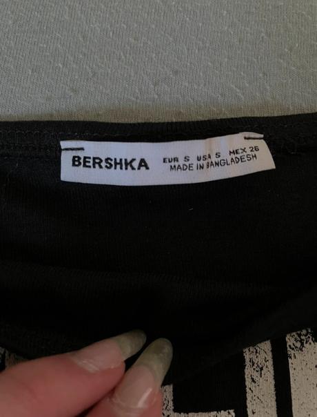 Off the shoulder crop tricko, bershka,s