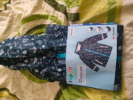 Gumená bunda, lupilu,98 / 104