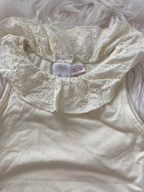 Body zara s volanom, zara,104