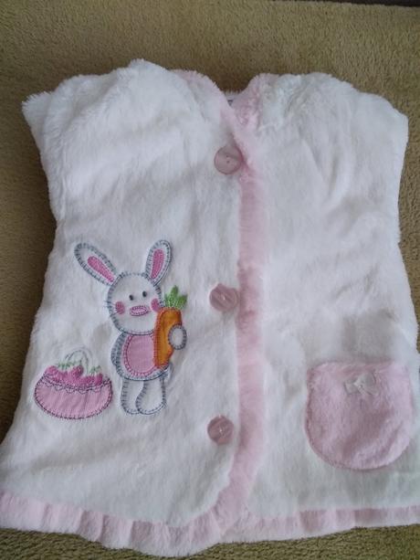 Kožušinkovy kabátik, 86