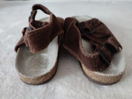 Ortopedické sandále, 30