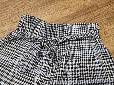 Karovane nohavice, h&m,140