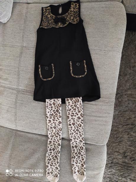 Leo šaty s leo pančuškami, 110