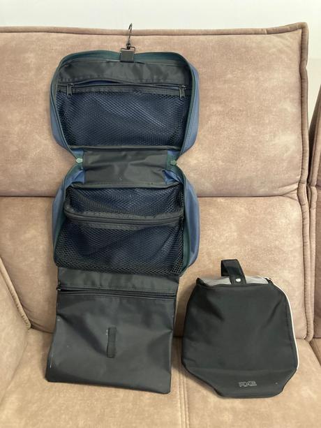 Kozmeticke tasticky na cestovanie, 