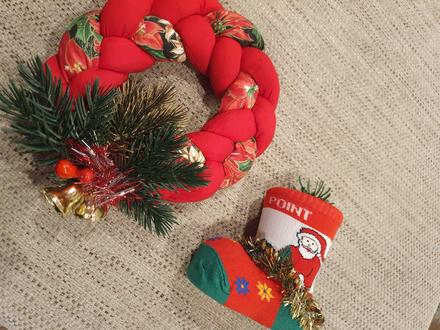 Vianočný venček a vianočná čižmička,