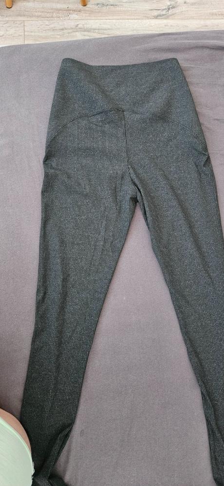 Sťahujúce legíny, s