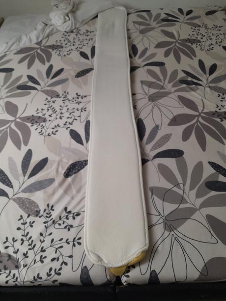 Klin medzi matrace, šírka (cm): 30,dĺžka (cm): 200