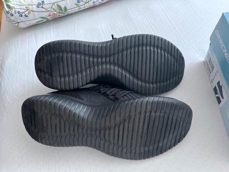 Skechers čierne tenisky vel.37, skechers,37