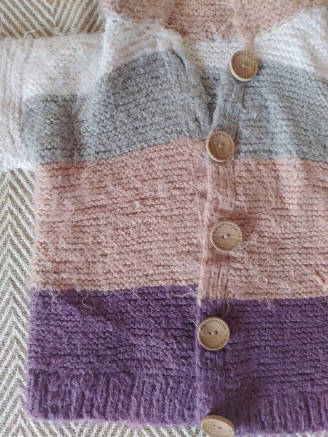 Handmade svetrík, 80