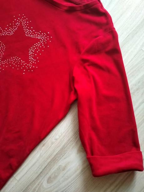 Červené zamatové tričko s hviezdami, v. 2xl, xxl