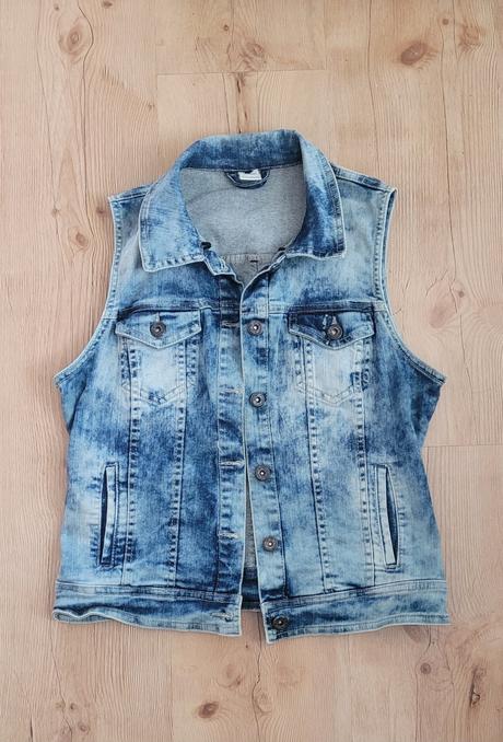 Elastická rifľová vesta, bershka,m