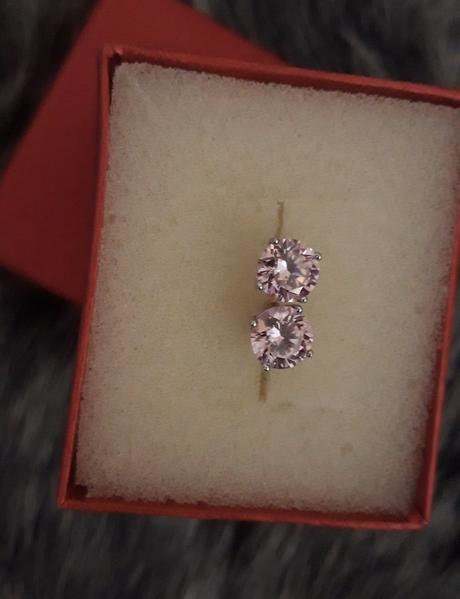 Náušnice napichovačky,