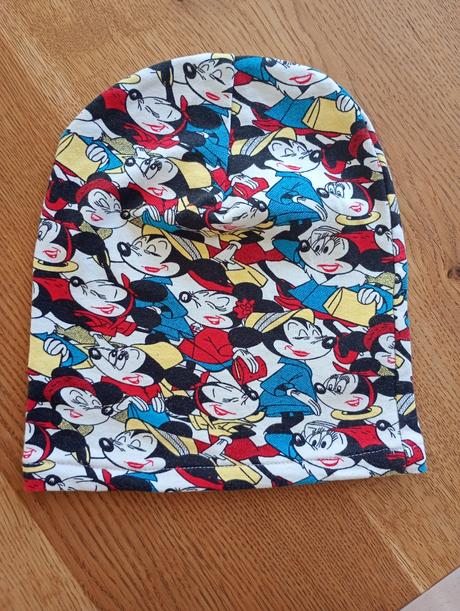 Čiapočka s minnie, 116