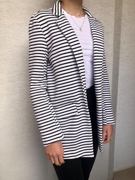 Pásikavé sako, reserved,40