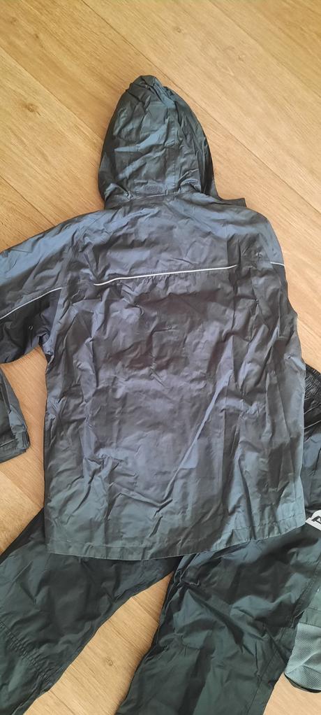 Turistická nepremokavá súprava, cena s poštovným, alpine pro,152