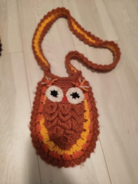 Sovičkové háčkované kabelky aj pre dvojičky,