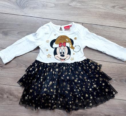 Vianočné šaty, 86