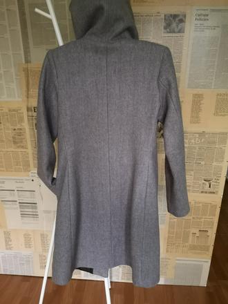 Zimný kabát s kapucňou, 38