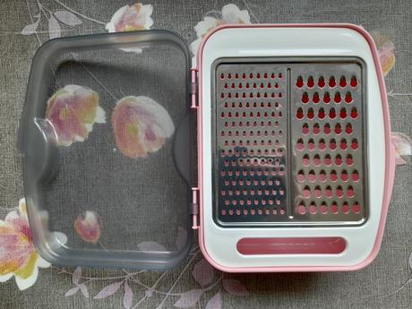 Strúhadlo s obedárom/s dózou, 