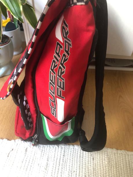 Chlapčenský batoh do školy ferrari/ školská taška, 