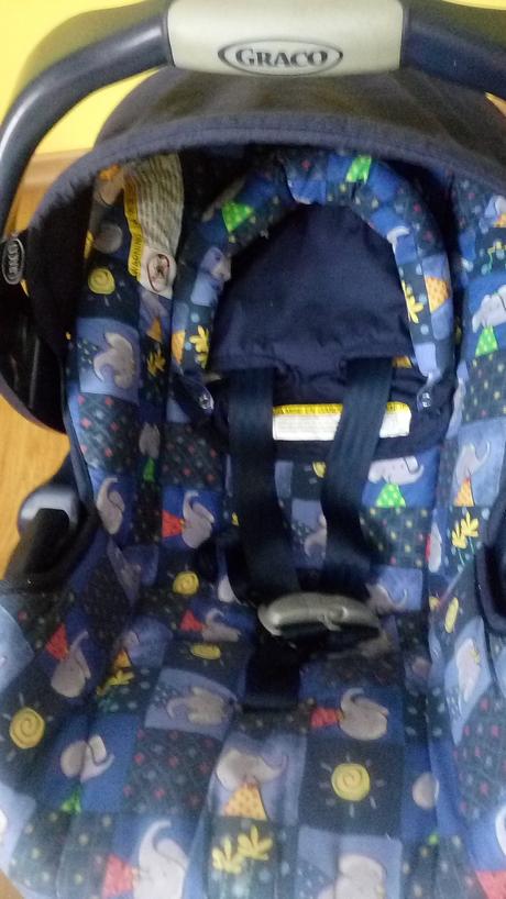 Autosedačka vajíčok+základná, graco