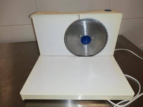 Elektrický krájač, 