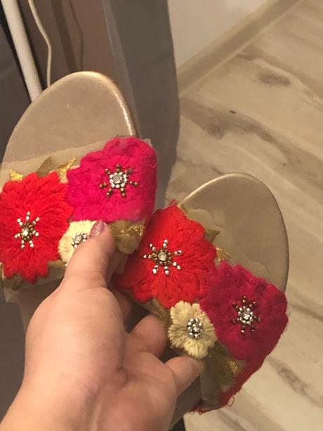 Vyšivane slapky, humanic,38