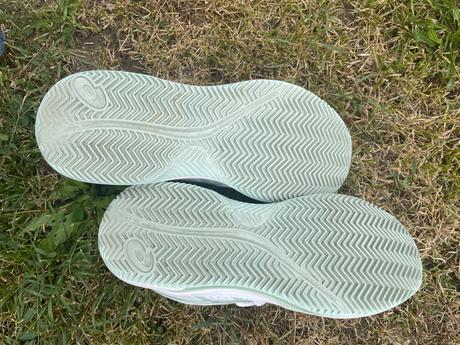 Tenisky halovky asics, asics,40