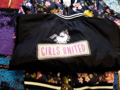 Dievčenská bombera, dopodopo,128