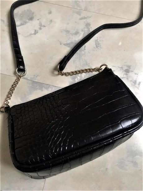 Crossbody kabelka s imitáciou hadieho vzoru, 