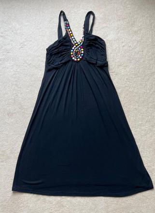 Dámske čierne šaty, m