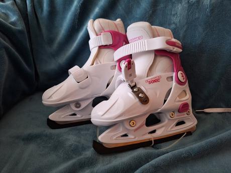 Darujem detské a dievčenské korčule, botas,20