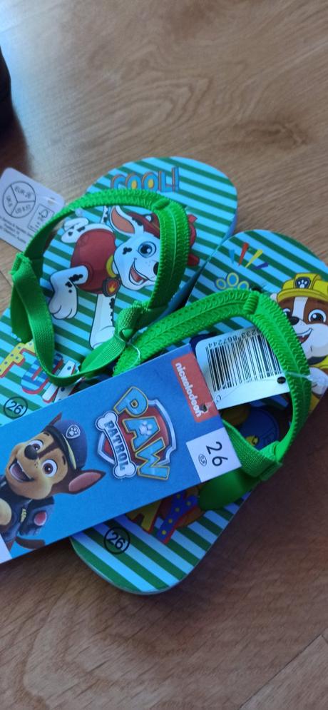Žabky paw patrol, 26