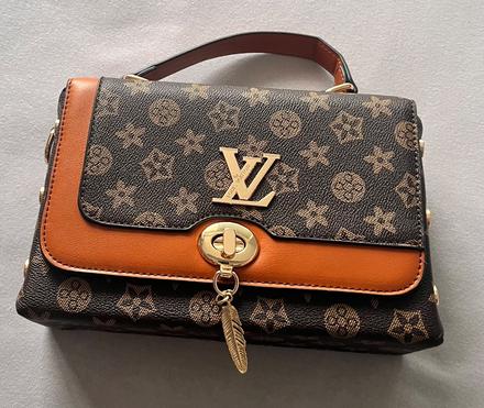 Kabelka lv - pekný fejk ., louis vuitton