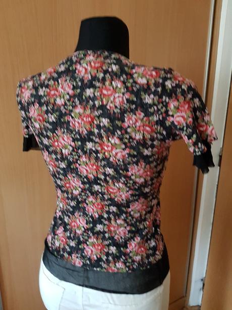 Kvetované talianske dvojvrstvové tričko sko, s