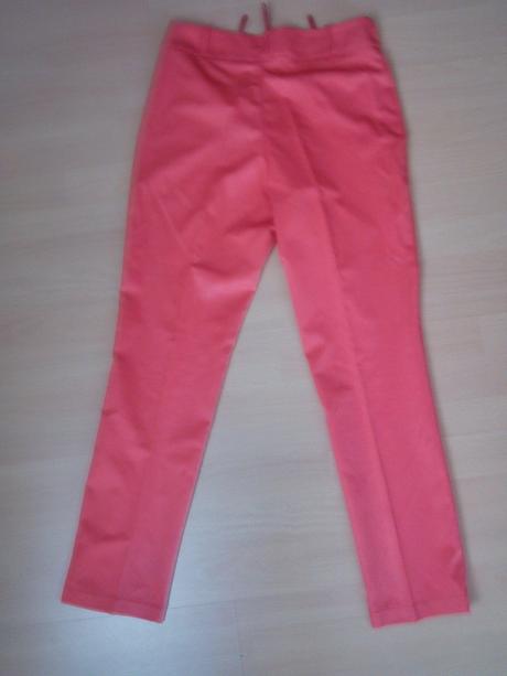 Ružové nohavice, 38
