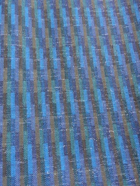 Zaujímavá sukňa, s