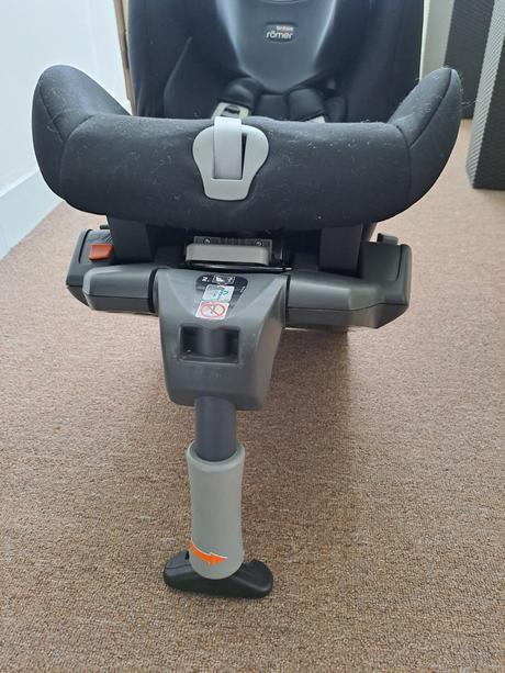 Autosedačka, britax