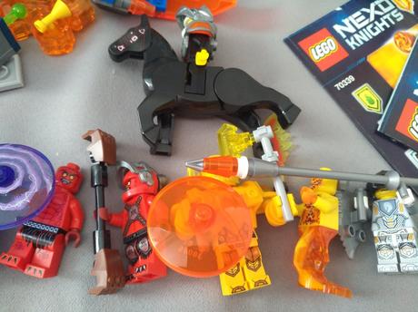 Lego nexus knight(8 sad), 