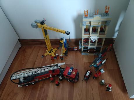 Lego city 60216-hasicsky zbor v centre mesta, 
