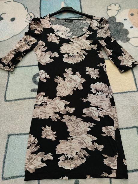 Kvetinové šaty, okay,34