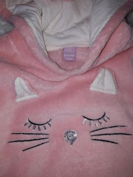 Mikina dievcenska, dopodopo,104