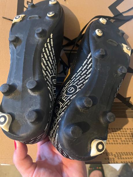 Kopacky/tarfy umbro c. 41, 41