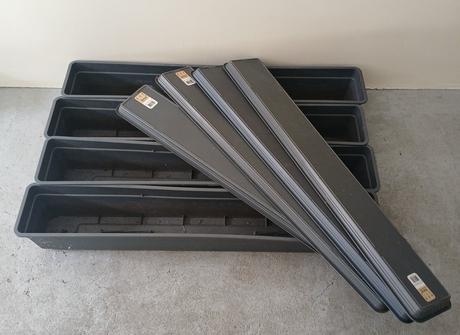 Hranatý plastový kvetináč ebert s podložkou 100 cm,