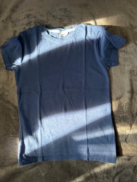 Trička v.č. 140, 140