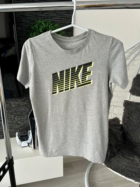 Chlapčenské štýlové tričko nike, nike,152