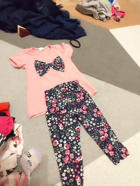 Balík oblečenia, 86–98