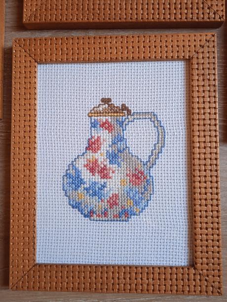 Sada štyroch vyšívaných obrazov, 