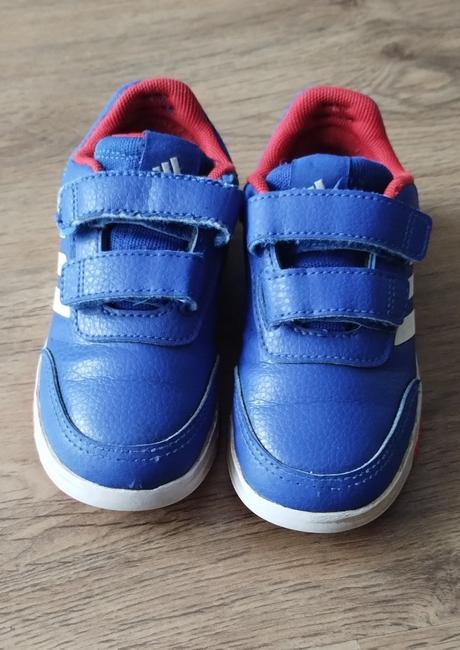 Tenisky v 26, adidas,26